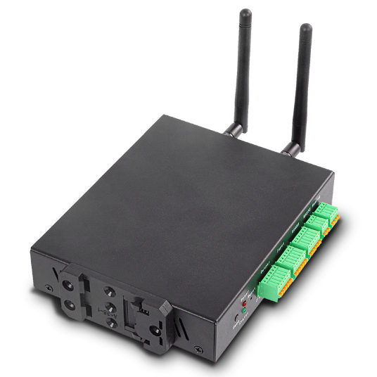 Controller with terminal blocks and DIN clip
