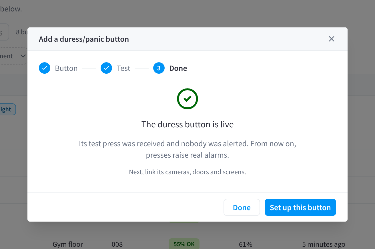 خطوة Done: زر الاستغاثة مفعّل، مع Done وSet up this button.