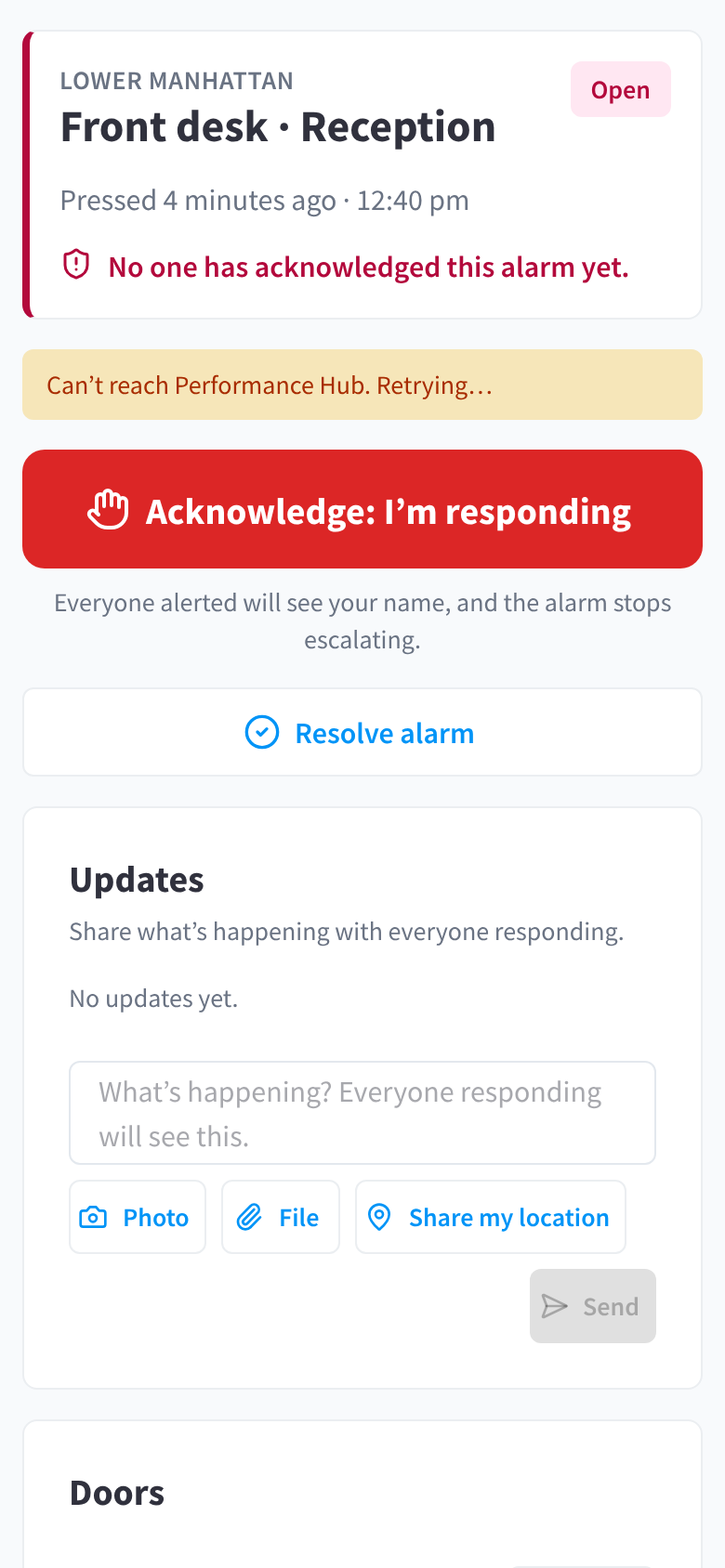The alarm page with a banner saying it can't reach Performance Hub and is retrying